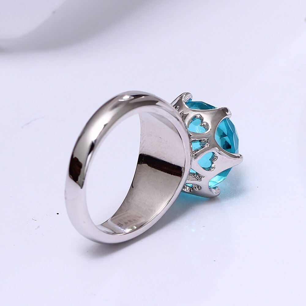 Women&rsquo;s Fine Ring with Blue Crystal